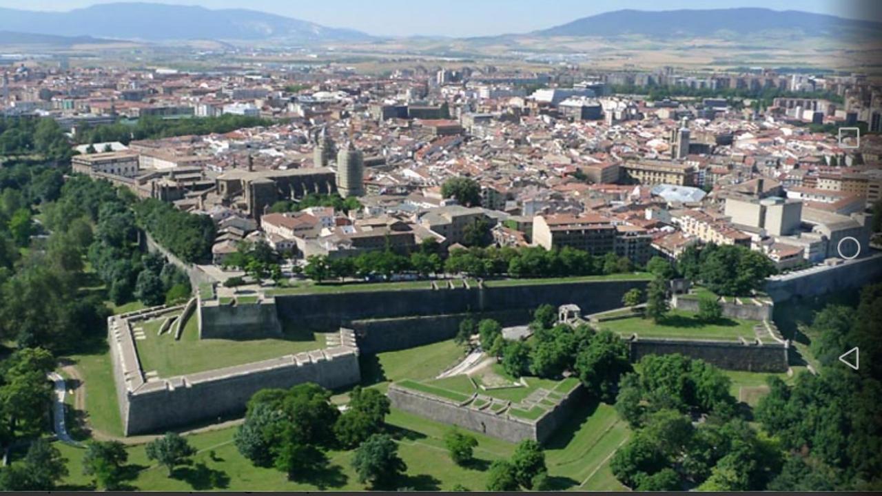 Appartamento La Terraza De Zahara Pamplona Esterno foto